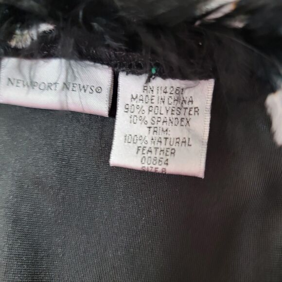 Newport News Dress Sm Vintage Ostrich Feather LBD Black Sheath Cocktail Glam - Picture 16 of 17
